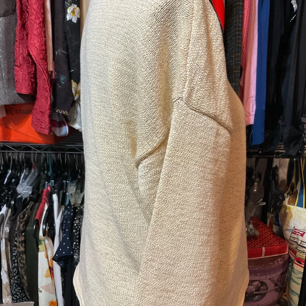 Mod Ref Wheat Colored Sweater - Picture 3 of 4